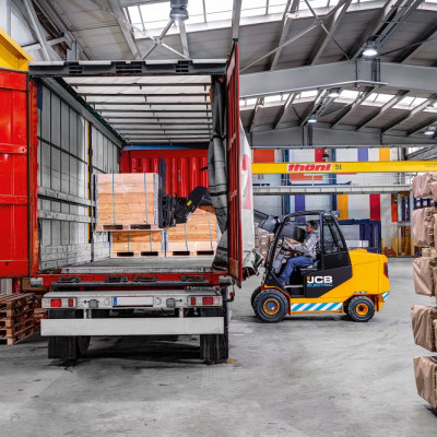 JCB Teletruk im Lager